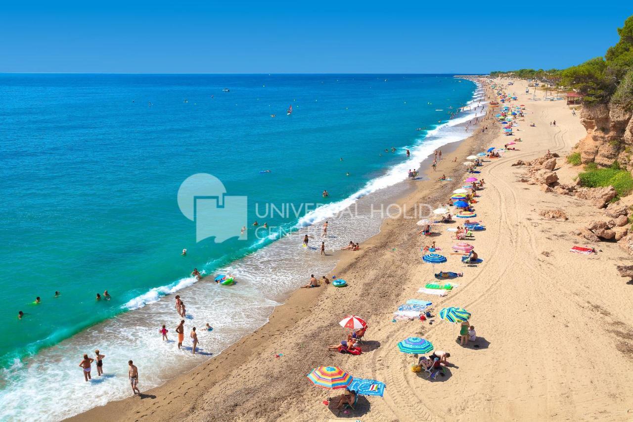 Uhc Bosque II Family Complex Villa Hospitalet De L'Infant Bagian luar foto